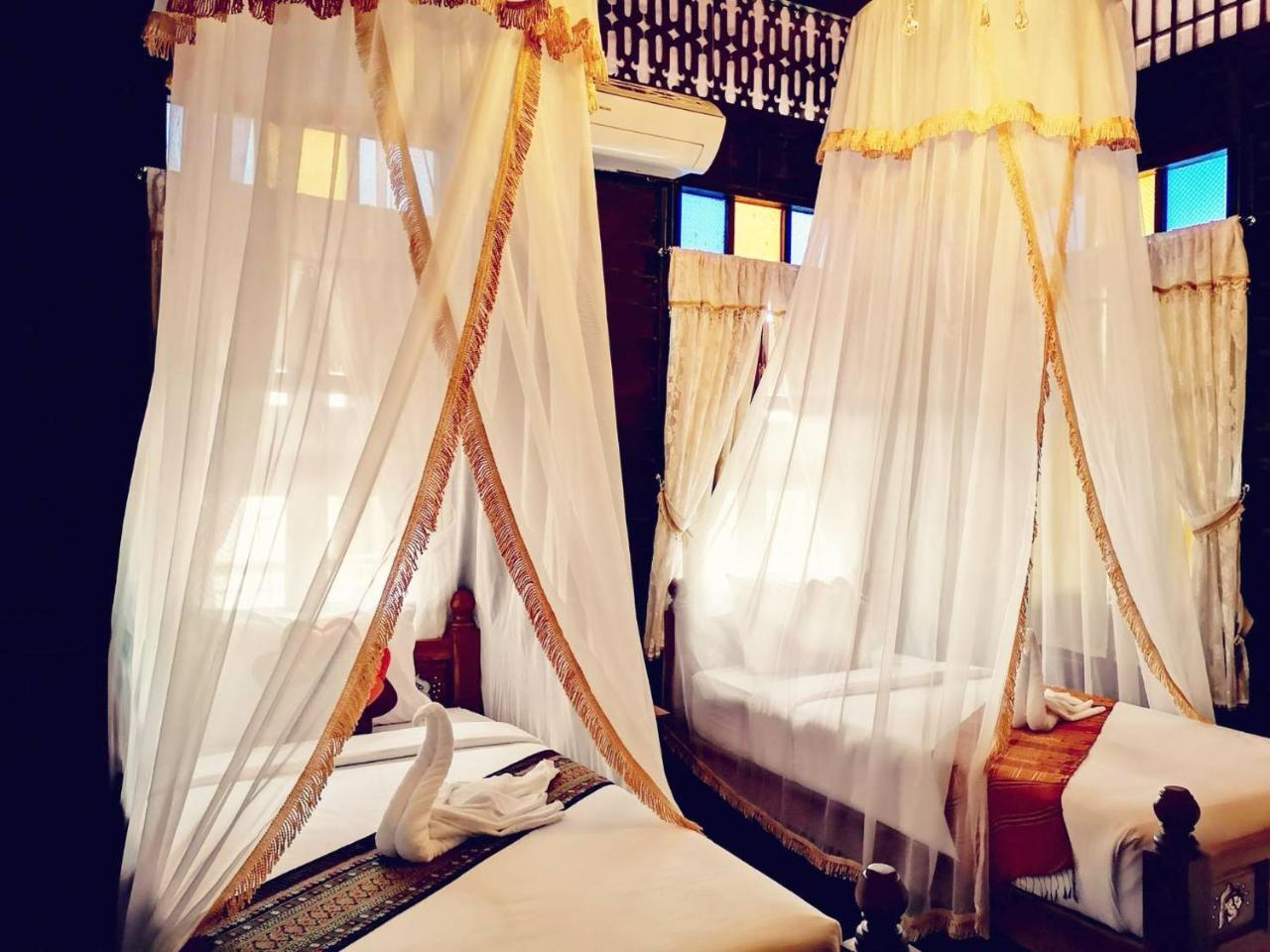 פיטסנולוק Baan Sithepaban Guesthouse מראה חיצוני תמונה