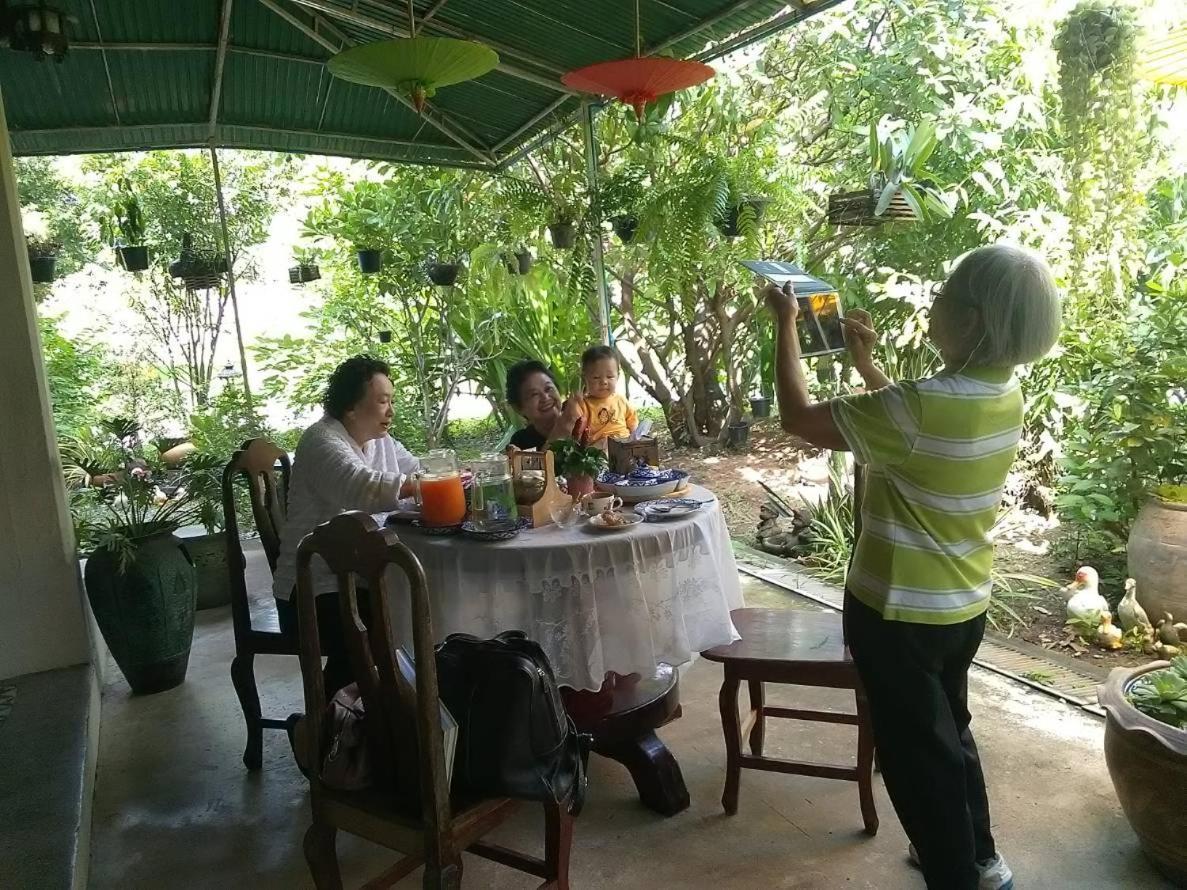 פיטסנולוק Baan Sithepaban Guesthouse מראה חיצוני תמונה