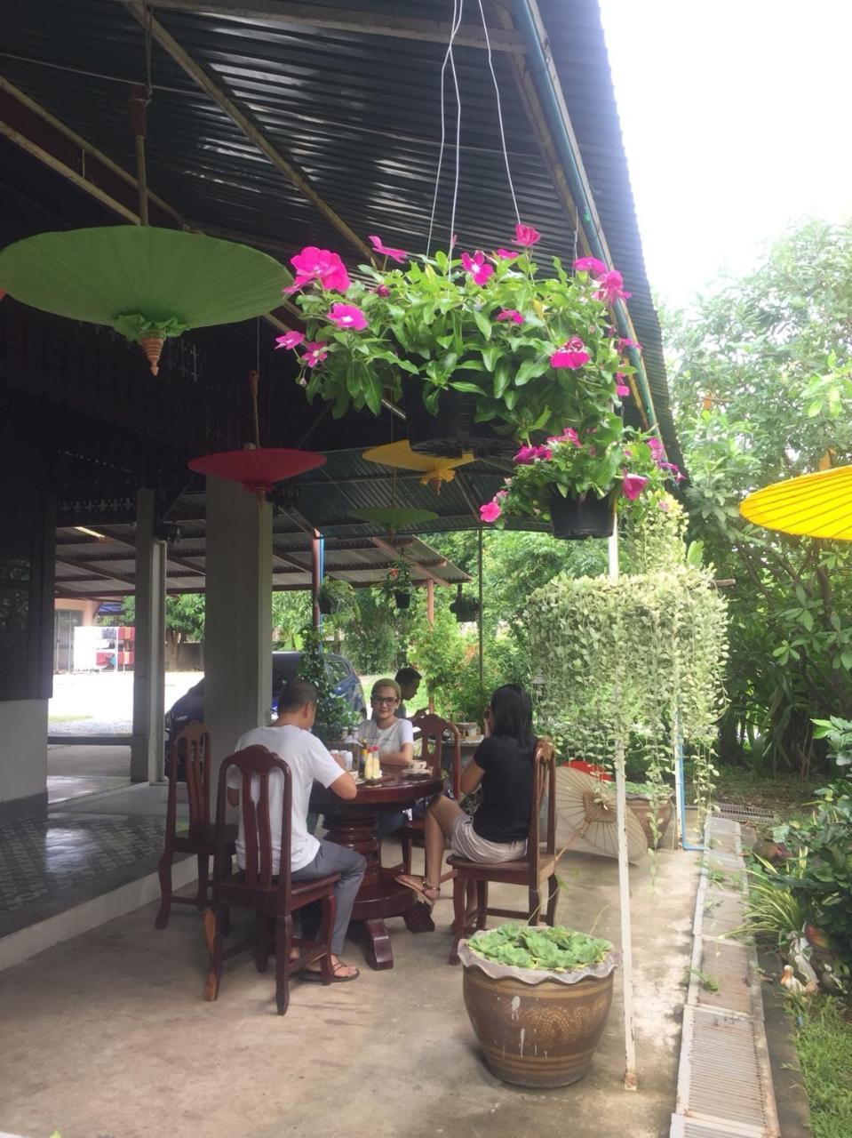 פיטסנולוק Baan Sithepaban Guesthouse מראה חיצוני תמונה