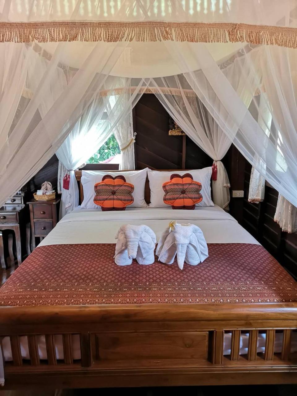 פיטסנולוק Baan Sithepaban Guesthouse מראה חיצוני תמונה